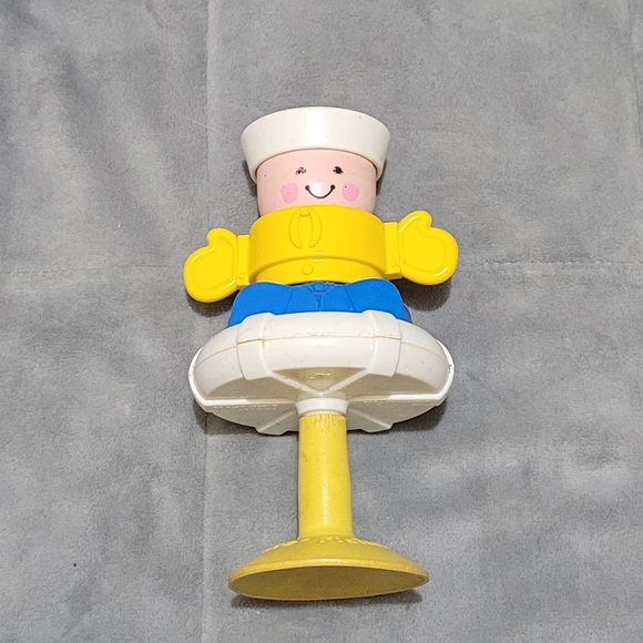 Vintage 1984 Fisher Price Toy - Picture 1 of 4